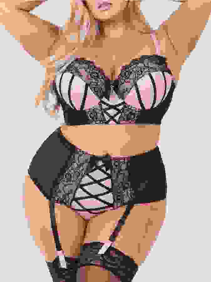 Lovehoney Plus Size Boudoir Belle Blush Pink Push-Up Longline Bra Set, Pink, hi-res